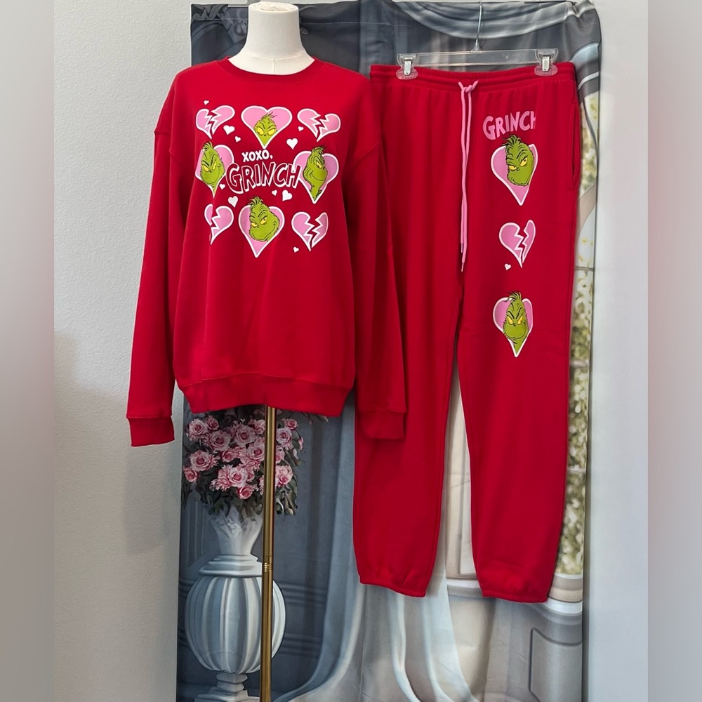 The Grinch Dr. Seuss Size:L Women Hybrid Apparel Sweatshirt/Sweatpants Set